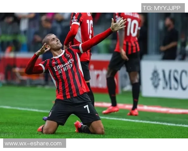 尤文图斯5比0大胜AC米兰，球迷热议不断，掀起足球热潮